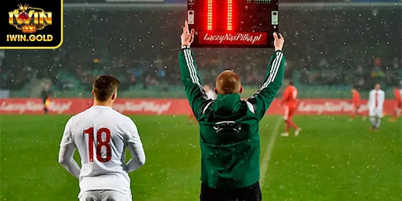 Kèo Thay Người iWin – Bí Quyết Cá Cược Bóng Đá Hiệu Quả 1 Kèo thay người iWin là gì?