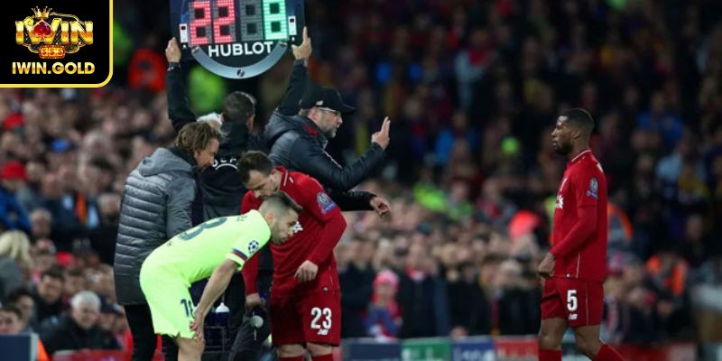 Kèo Thay Người iWin – Bí Quyết Cá Cược Bóng Đá Hiệu Quả 3 Theo dõi phong độ và lịch sử thay người của đội bóng